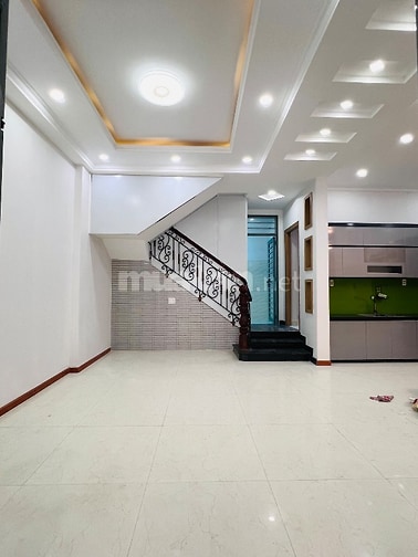 Cho Thuê Biệt Thự Mini Mặt tiền đường nhánh Thạnh Lộc gần chợ Cầu Đồng