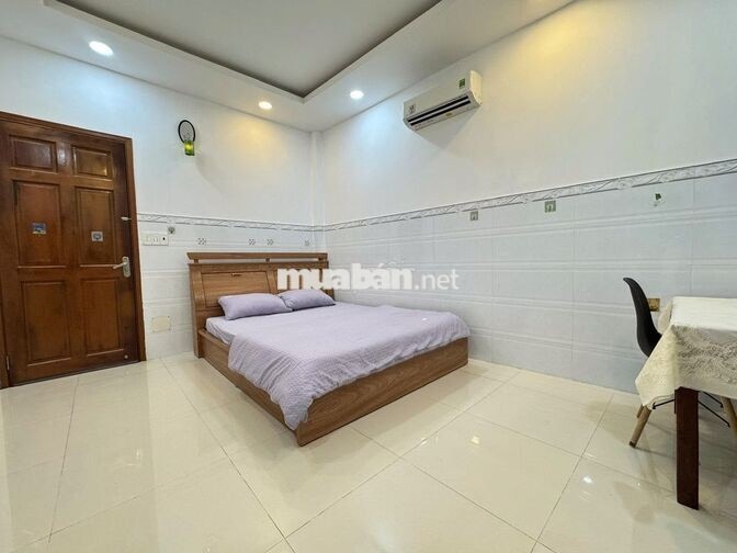 Trống sẵn phòng Studio cửa sổ full nội thất giá chỉ 4tr
