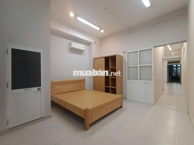 Căn Hộ 2PN 70m2 Mặt Tiền Cộng Hòa Đối Diện Sân Bay Gần Etown