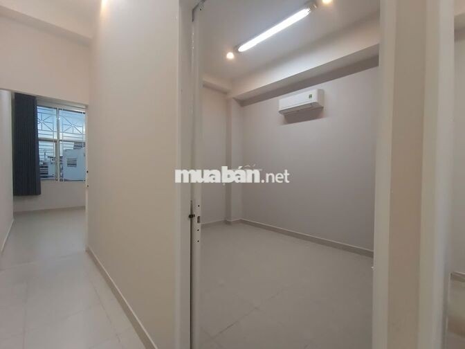 Căn Hộ 2PN 70m2 Mặt Tiền Cộng Hòa Đối Diện Sân Bay Gần Etown