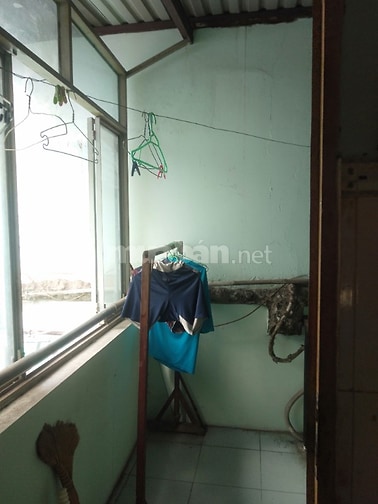 CHO NỮ THUÊ TẦNG TRỆT SỐ LƯỢNG 3NGƯƠI Ở GHÉP  NGUYÊN CĂN