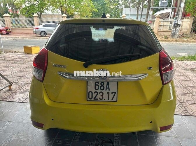 Toyota Yaris 2015 G Vàng 172.000km