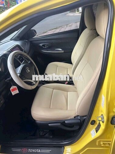 Toyota Yaris 2015 G Vàng 172.000km