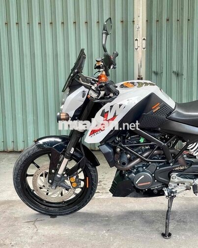 KTM Duke 200/2015 odo 30k km