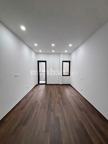 Bán nhà khu Tân Mai. Hoàng Mai, diện tích 25 m2 x5 tầng,