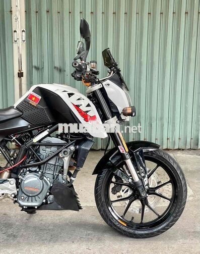 KTM Duke 200/2015 odo 30k km