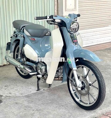 Honda Super Cub 125/2023 odo 4400 km bao sang tên