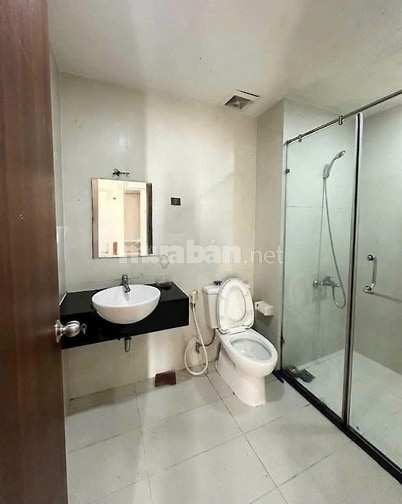Căn Góc 3 PN 117m2 Chung Cư Cộng Hòa Plaza-ko Nội Thất giá 14.5 tr/th