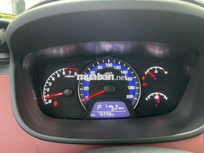 BÁN XE Hyndai grand  I10