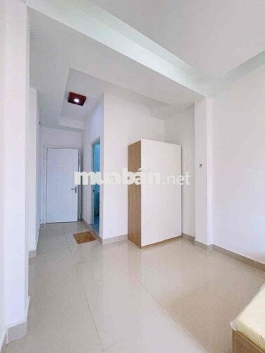 Cho Thuê Căn Hộ Cửa Sổ Full Nội Thất Rộng 27m2 Ngay Nguyễn Trãi Q1