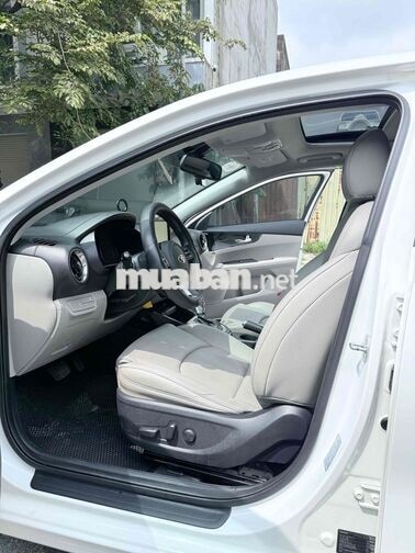Kia Cerato 2019 1.6 Luxury Trắng 90000 km