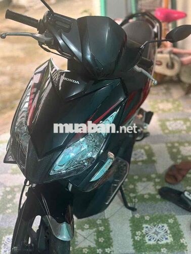 Honda Air Blade Thể thao Đỏ đen