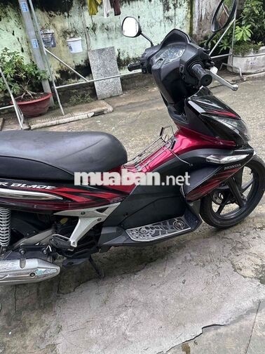 Honda Air Blade Thể thao Đỏ đen
