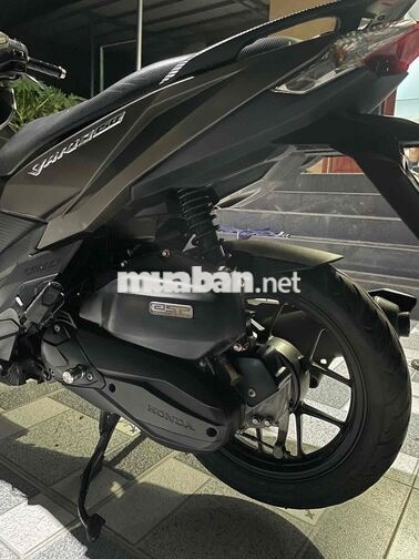 Honda Vario 150cc 2018 Vàng cát