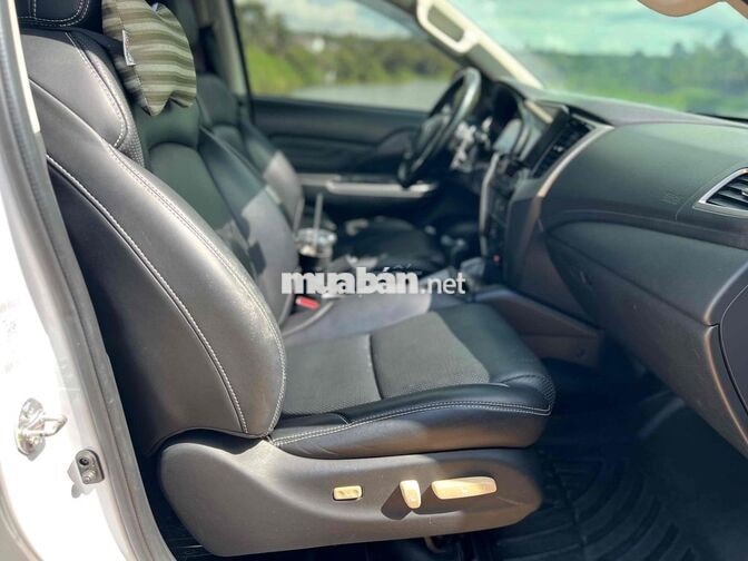 Mitsubishi Triton 2021 AT 4x2 Mivec Premium Trắng