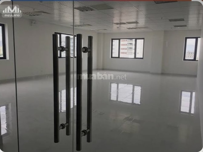Cho thuê Văn Phòng cao cấp, showroom tại Phường Việt Hưng, TP Hà Nội