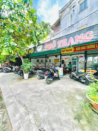 SANG QUÁN PHỞ BÒ GÓC NGÃ TƯ ĐHT3  SONG HÀNH, Q12