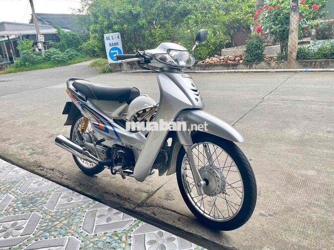 Honda Wave Anpha Bạc 2000km