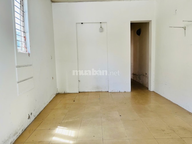 Nhà 70m2 ngõ ô tô, tiện kinh doanh Ngõ 3 Cầu Bươu đường Phan Trọng Tuệ