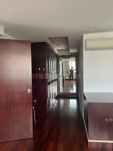 Cho thuê căn hộ HÙNG VƯƠNG PLAZA đầy đủ nội thất có thể ở ngay