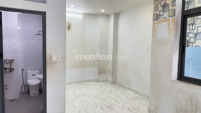 CHO THUÊ NHÀ HẼM 2M (XM) LÝ NAM ĐẾ, P. MINH PHỤNG, Q. 11, 11TR.