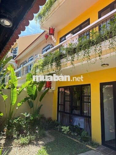 BÁN VILLA 26 TỶ VỚI DOANH THU DÒNG TIỀN HƠN 300TR/TH TẠI PHỐ CỔ HỘI AN