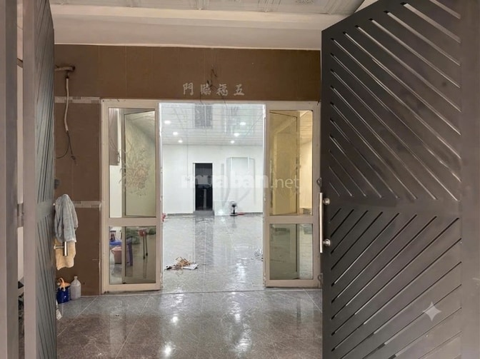CHO THUÊ NHÀ HẼM 2M (XM) LÝ NAM ĐẾ, P. MINH PHỤNG, Q. 11, 11TR.