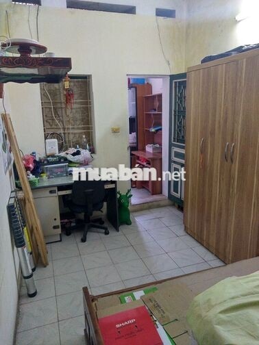 Cho thuê NR 3PN, 2WC, 22m2 x 3 tầng tại Ngõ 218, Chợ Khâm Thiên