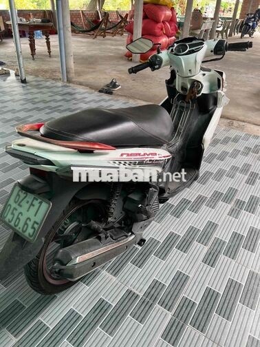Yamaha Nouvo 2013 Trắng-Bạc 125cc