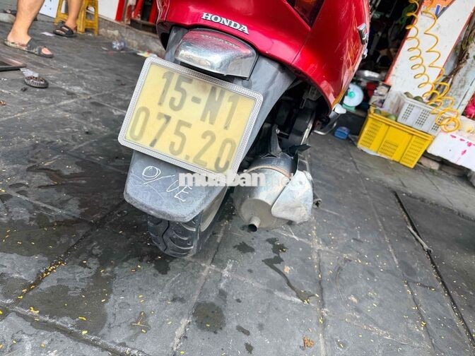 Honda Lead 110 màu Đỏ
