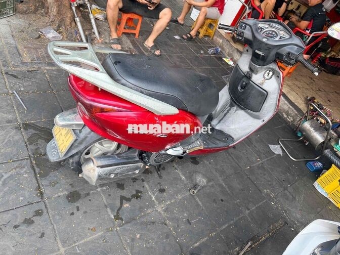 Honda Lead 110 màu Đỏ