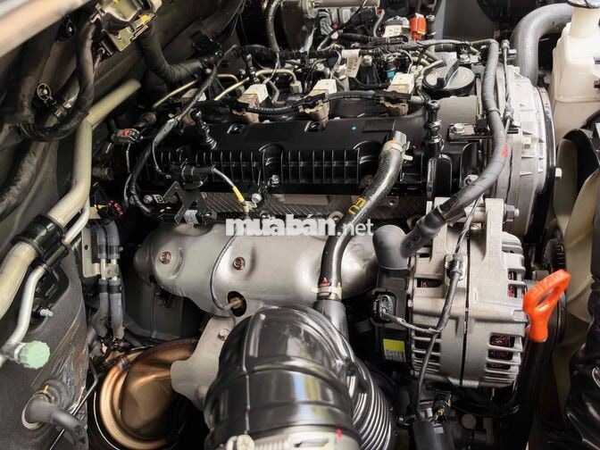 Hyundai Solati 2024 Bạc 79.000km