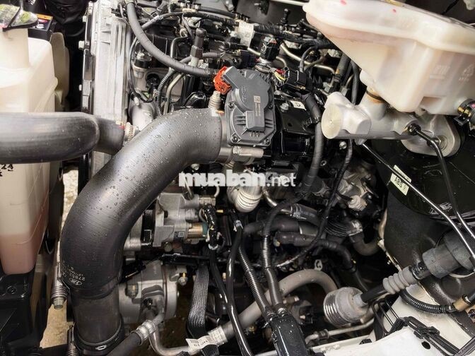 Hyundai Solati 2024 Bạc 79.000km