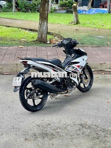 Yamaha Exciter 150 Trắng đen