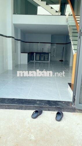 Cho thuê nhà nguyên căn Gò Vấp, 4x11m, 1 trệt 1 lửng 1 lầu,Phan HuyÍch