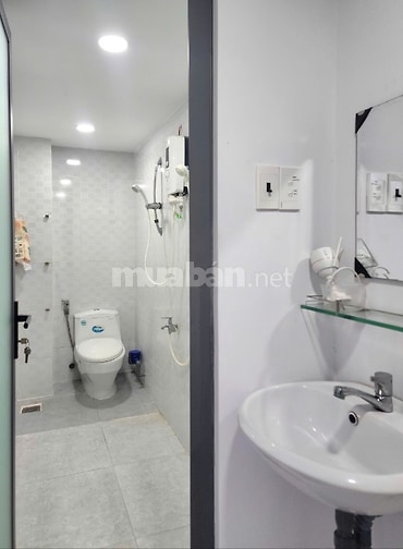 Đi nước ngoài cần bán gấp nhà số 2/1/1 đường 38, P Thủ Đức, Tp HCM