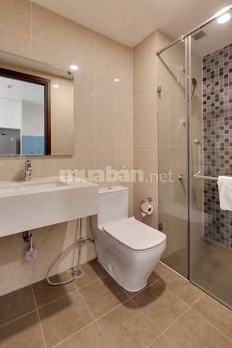 (Chủ bán)Sang tên luôn ở liền 2tỷ 2PN 50M2 Lầu 6 Nơ Trang Long Full NT