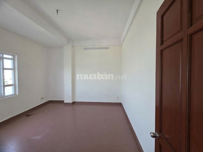  4tr/tháng - CC Him Lam đường Ba Tơ P7 Q8  2PN 65,77m2