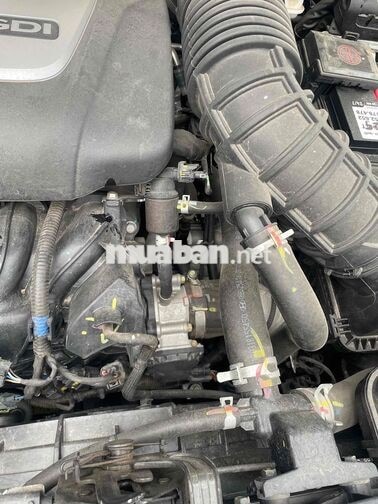 Hyundai Kona 1.6 T Tự động Trắng 9915 km