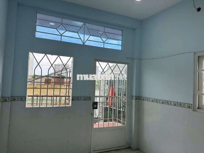 Cho thuê nhà đường Dương Bá Trạc P4.Q8 DT.3m5×6m5 }1Lầu 2Phòng 2toilet