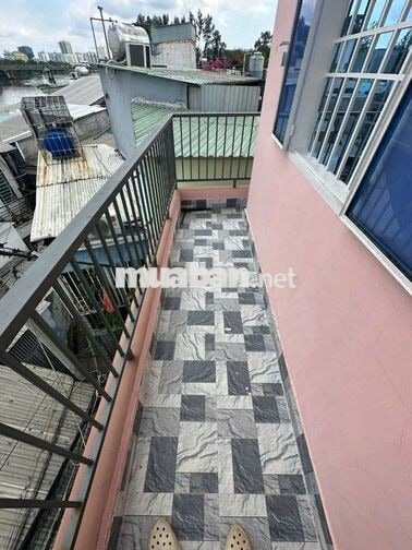 Cho thuê nhà đường Dương Bá Trạc P4.Q8 DT.3m5×6m5 }1Lầu 2Phòng 2toilet