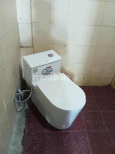 Nhà mặt tiền 79 Hoàng Diệu vừa KD vừa ở