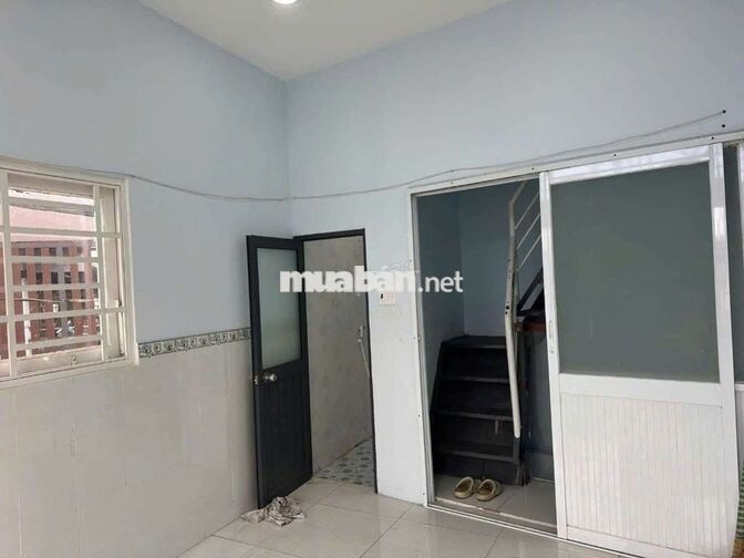 Cho thuê nhà đường Dương Bá Trạc P4.Q8 DT.3m5×6m5 }1Lầu 2Phòng 2toilet