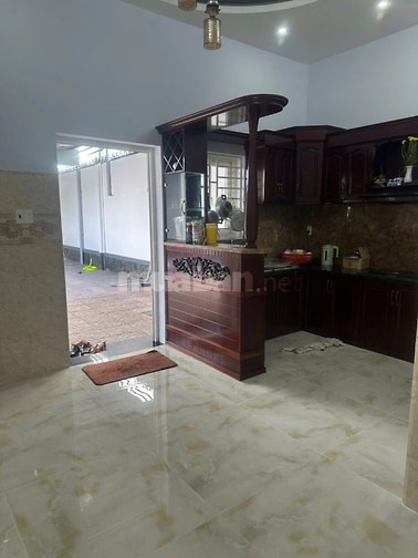 Cho thuê nhà và kho, phù hợp làm văn phòng và để ở, kho sản xuất nhỏ