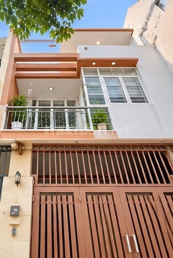 BÁN NHÀ ĐƯỜNG XE HƠI QUỐC LỘ 13, GẦN VẠN PHÚC CITY, 3 TẦNG, 65M2, 6 TY