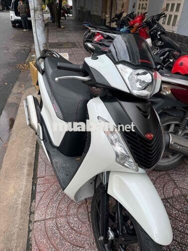 Honda SH 150i Ý Trắng