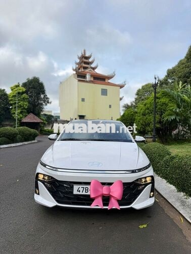 Hyundai Accent 2024 Trắng 24560 km