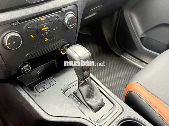 Ford Ranger XLS 2019 Tự động Nâu 100000 km