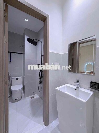 105 ✨ 🏡 CHO THUÊ NHÀ 3 TẦNG VỊ TRÍ ĐẸP – SAU NGUYỄN ĐỨC TRUNG