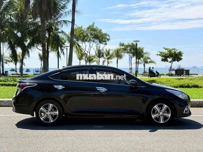 Hyundai Accent 2018 Tự động Đen 55.555 km